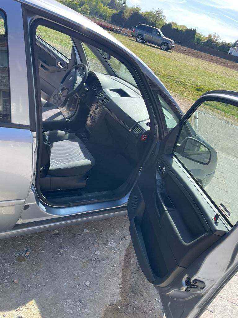 Opel Meriva 1.3 CDTI — 2006 — Seulement 114 000 km, Autos, Rétroviseurs électriques, Argent ou Gris, Achat, 135 g/km