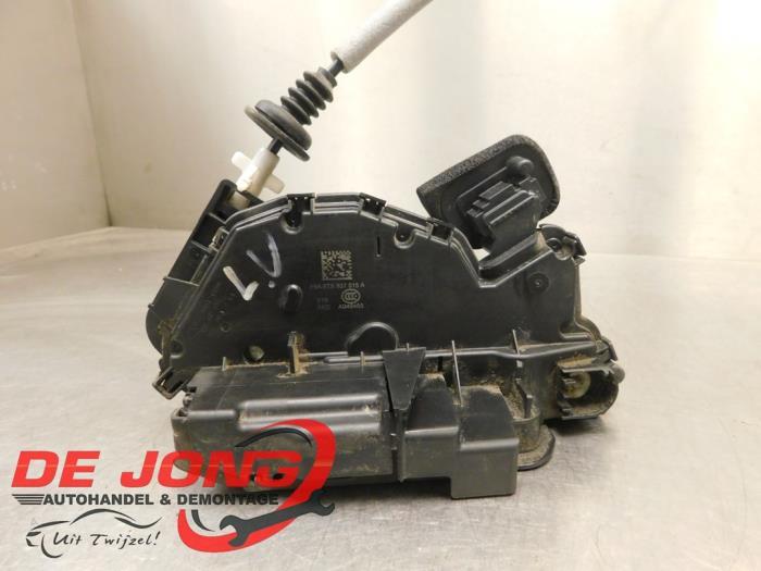 Deurslot Mechaniek 4Deurs links-voor van een Skoda Superb, Gebruikt, -, -, Ophalen of Verzenden