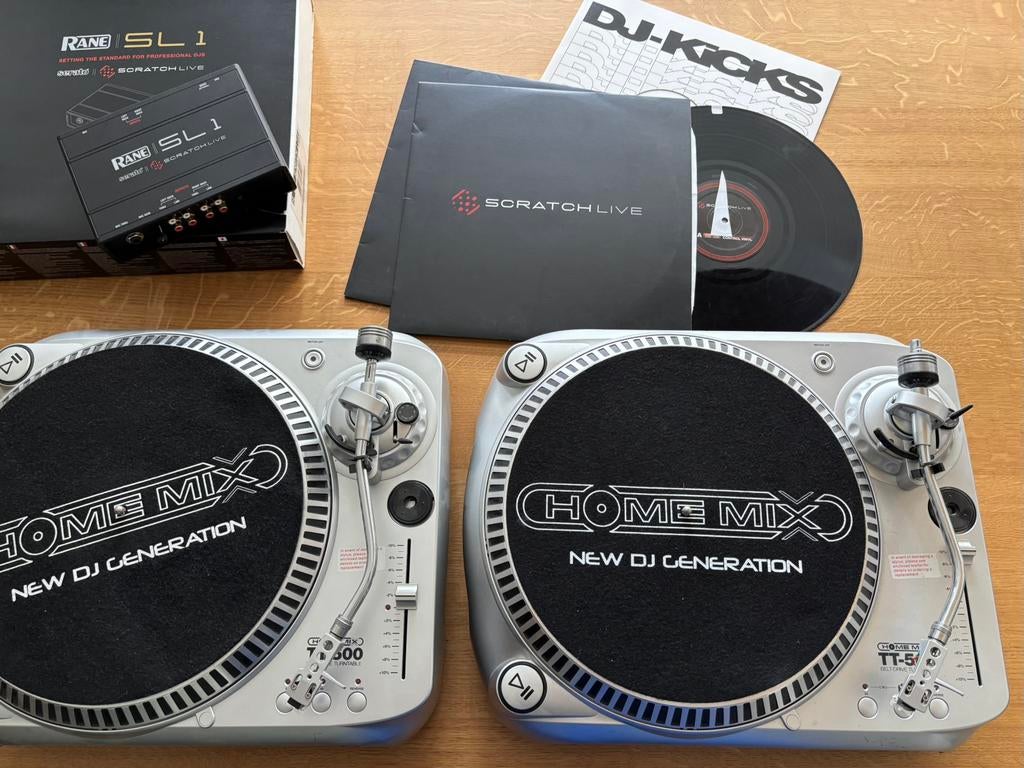 DJ Set: 2x Home Mix TT500 + Serato Scratch (Rane SL1), Musique & Instruments, DJ sets & Platines, Comme neuf, Platine, Technics