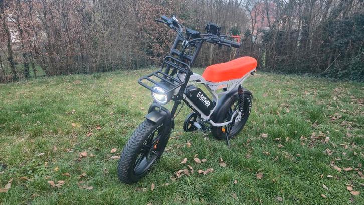 FATBIKE La souris S20 Pro 1030km CUSTOM ZADEL, Fietsen en Brommers, Brommers | Crossbrommers, Ophalen