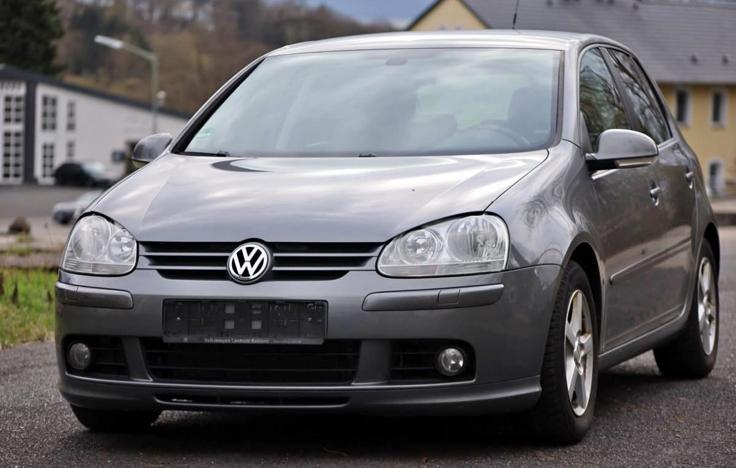Golf 5 FULL OPTION 1.4 ESSENCE 175000km, Argent ou Gris, Achat, Entreprise, Boîte manuelle