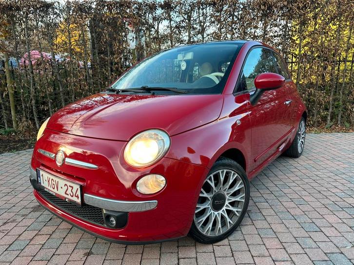Fiat 500 Pur-02 Lounge - 1.2i - pano - bluetooth, Auto's, Fiat, Particulier, Boordcomputer, Benzine, Euro 5, Ophalen