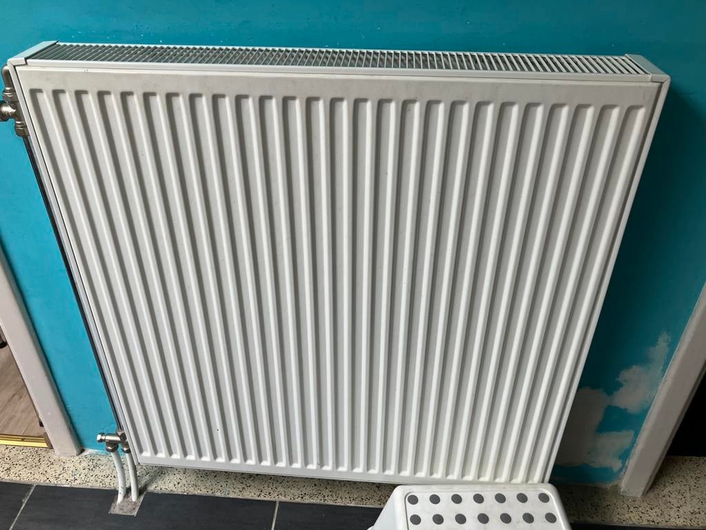 2 Radiatoren 90x90cm en 60x180cm, Ophalen, Zo goed als nieuw, Radiator