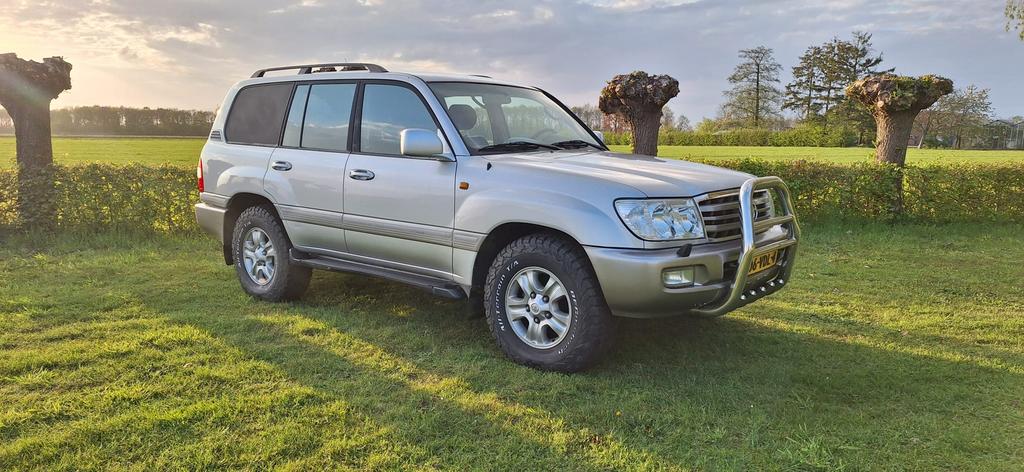 Toyota Landcruiser HDJ 100 grijs kenteken 4x4 lucht, Autos, Toyota, Cuir, Argent ou Gris, Achat, Beige