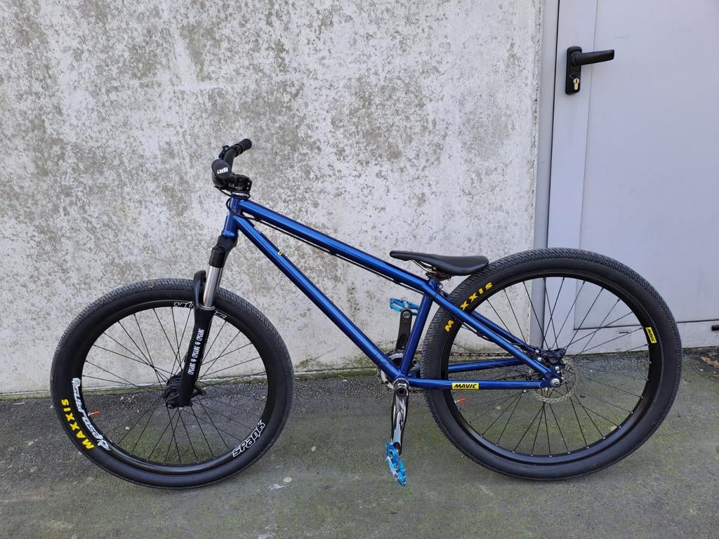 Beddo Dirt Jumper entièrement amélioré, Vélos & Vélomoteurs, Vélos | BMX & Freestyle, Comme neuf, 24 pouces ou plus, Aluminium