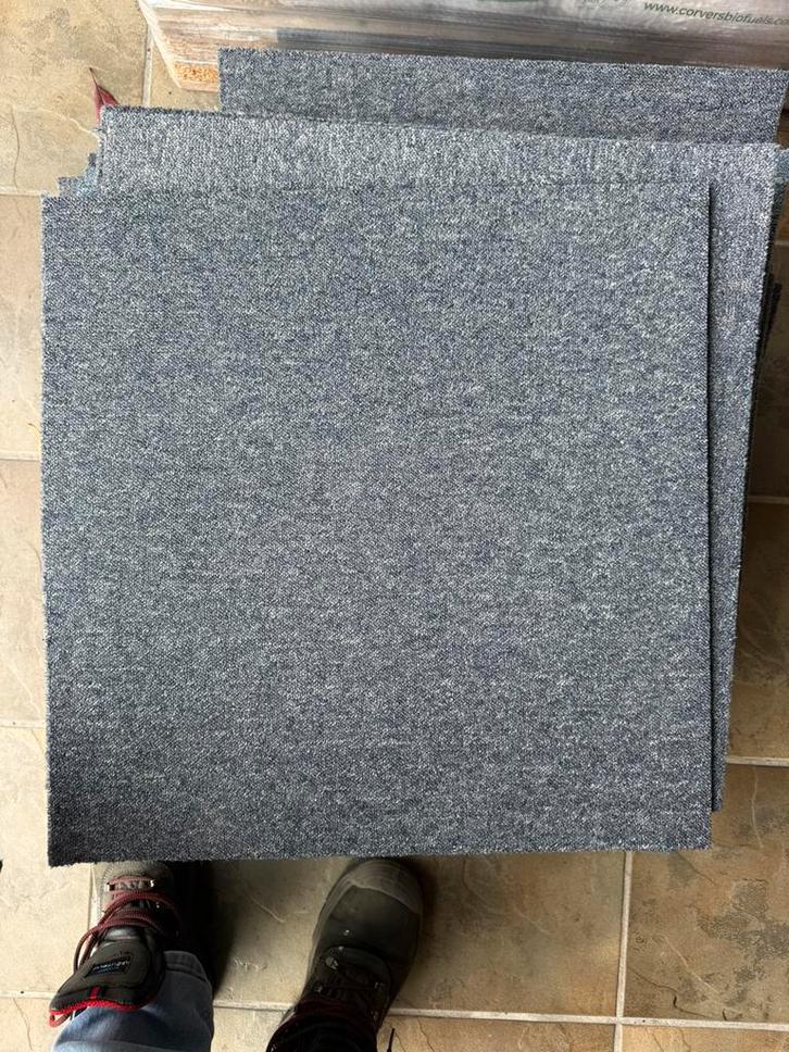 Gratis tapijttegels 50 op 50, Huis en Inrichting, Stoffering | Tapijten en Vloerkleden, Gebruikt, Ophalen