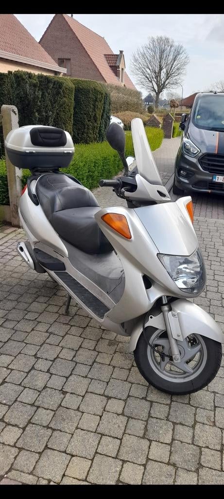 Scootermotor Honda Foresight, Scooter, Occasion, Jusqu'à 11 kW, Particulier