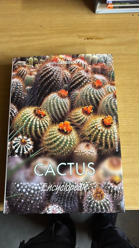Cactus encyclopedie boek, Antiek en Kunst, Ophalen