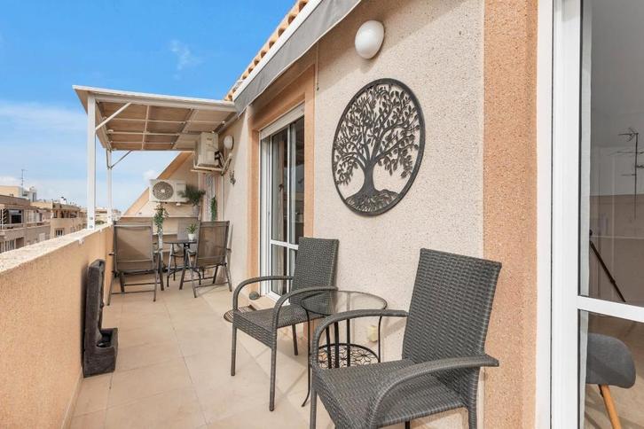 Penthouse avec piscine et garage à Torrevieja., Immo, Étranger, Espagne, Appartement, Ville