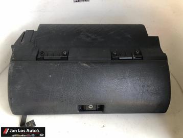 Dashboardkast blauw Audi Coupe B2 beschikbaar voor biedingen
