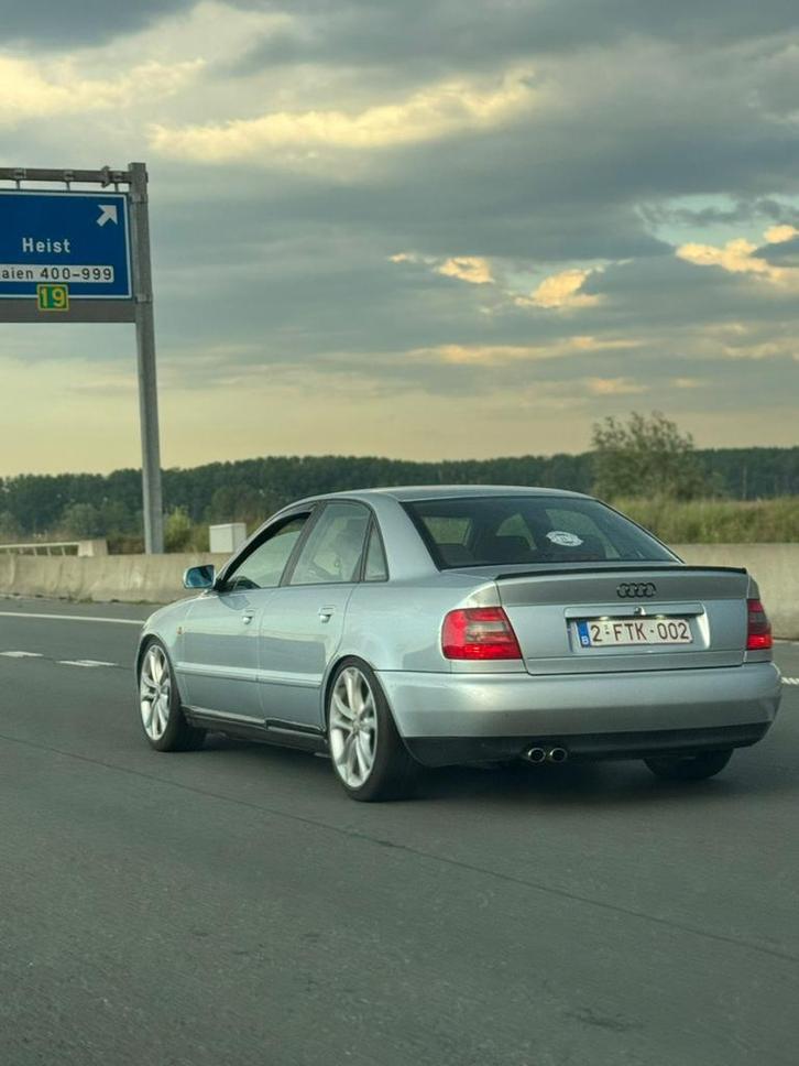 Audi a4 b5 youngtimer, Auto's, Audi, Particulier, A4, ABS, Airbags, Centrale vergrendeling, Elektrische buitenspiegels, Elektrische ramen