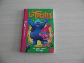 LES TROLLS       LA SUPER DANSE DE BIGGIE beschikbaar voor biedingen