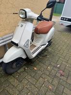 Neco lola 50cc A klasse, Fietsen en Brommers, Ophalen, Zo goed als nieuw