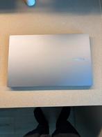 Samsung book 4, Computers en Software, Windows Laptops, Ophalen of Verzenden, Zo goed als nieuw