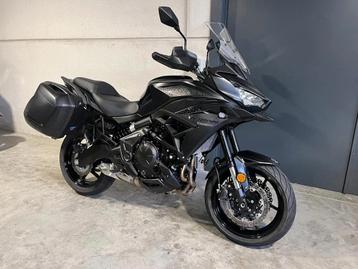 Kawasaki Versys 650 in prachtstaat met zijkofferset beschikbaar voor biedingen