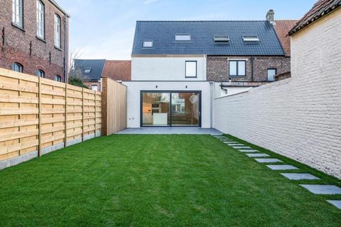 Prachtig gerenoveerde woning met garage, Immo, Huizen en Appartementen te koop, Brugge, 200 tot 500 m², Hoekwoning, Verkoop zonder makelaar