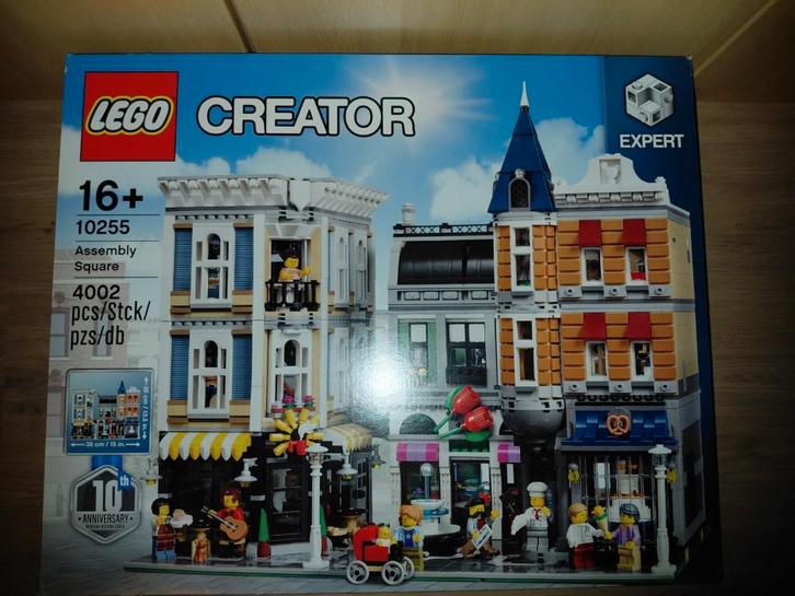 LEGO Gebouwenset 10255 (SEALED), Kinderen en Baby's, Speelgoed | Duplo en Lego, Nieuw, Lego, Complete set, Ophalen