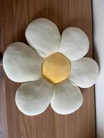 Madelief kussen, Enlèvement, Comme neuf