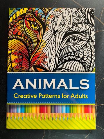 Kleurboek dieren met patronen beschikbaar voor biedingen