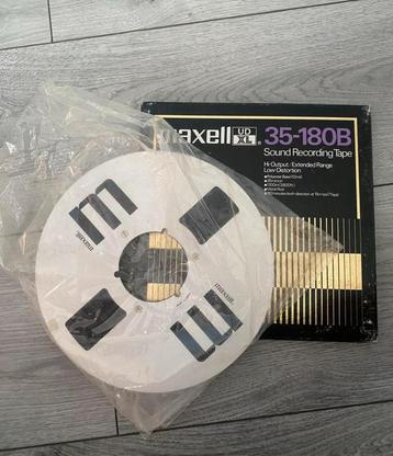 Maxell Reel-to-Reel Tape – “The Beatles” beschikbaar voor biedingen