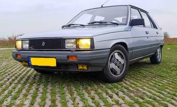 NOS Originele voorbumper Renault 11 | 7701462864 beschikbaar voor biedingen