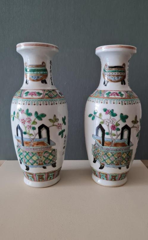 2 vases asiatiques Famille Verte, Antiquités & Art, Art | Art non-occidental, Enlèvement ou Envoi