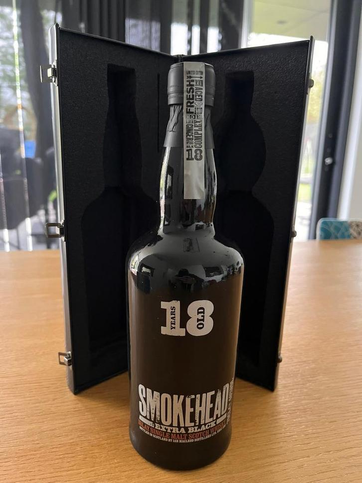 Smokehead Extra Black 18 Years Old – Limited Edition, Verzamelen, Wijnen, Nieuw, Overige typen, Vol, Verzenden