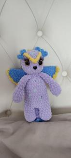 Schattige gebreide draakje, Enfants & Bébés, Jouets | Peluches, Autres types, Enlèvement ou Envoi, Neuf