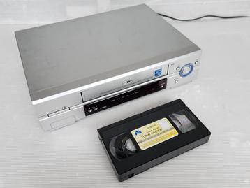 Hi-Fi videorecorder NTSC & PAL compatibel beschikbaar voor biedingen