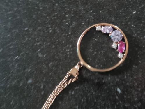 TE KOOP VICTORIA JUWELEN. ZIE VOOR PRIJZEN OP DE FOTO'S, Handtassen en Accessoires, Kindersieraden, Zo goed als nieuw, Ophalen of Verzenden