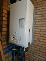 Chaudière à condensation avec environ 10 radiateurs, Chaudière CC ou Chaudière combinée, Enlèvement, Utilisé