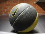 Basketbal Nike maat 1, Sport en Fitness, Basketbal, Ophalen of Verzenden, Zo goed als nieuw, Bal
