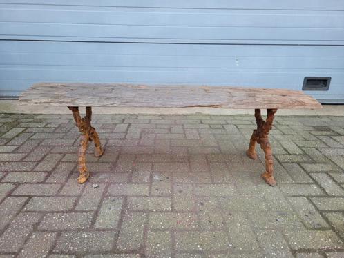 Landelijke tuinbank met oud meerpaal hout, Tuin en Terras, Tuinbanken, Zo goed als nieuw, Hout, Ophalen of Verzenden