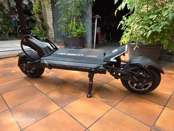 (PAS de vente
) echange  teverun fighter suprême 72v 35ah  beschikbaar voor biedingen