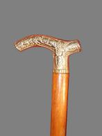 Wandelstok met koperen handgreep., Ophalen