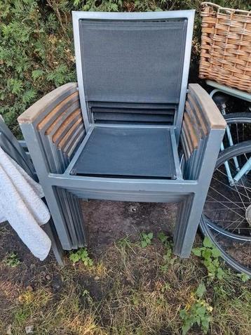Tuinstoelen/terasstoelen beschikbaar voor biedingen
