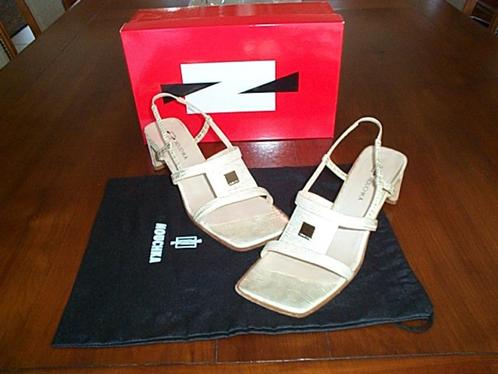 Supermooie Essentiel Sandalen NOUCHKA Schoenen 37/37,5 ZGS, Kleding | Dames, Schoenen, Zo goed als nieuw, Sandalen of Muiltjes