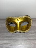 Masker, Ophalen, Zo goed als nieuw, Feestartikel
