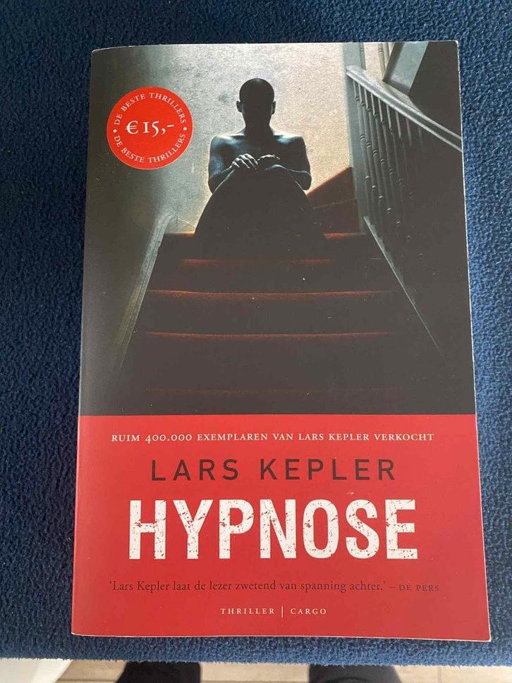 Boek - Lars Kepler - Hypnose, Boeken, Thrillers, Zo goed als nieuw, Ophalen of Verzenden