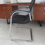 Wilkhahn bureaustoel, Enlèvement