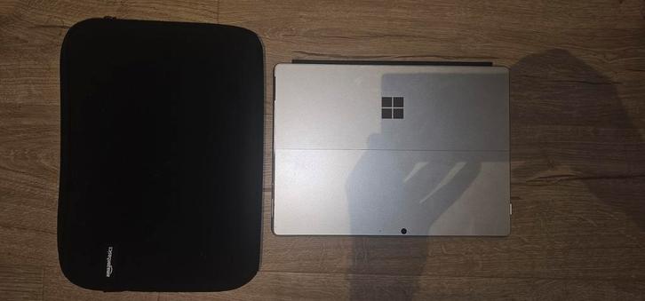 Microsoft surface 8 pro touchscreen, Computers en Software, Windows Laptops, Gebruikt, 13 inch, SSD, 3 tot 4 Ghz, 16 GB, Azerty