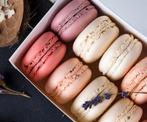 Zelfgemaakte macarons en pralines, Ophalen