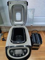 Machine a pain Moulinex avec 2 rotors + accessoire, Electroménager, Enlèvement, Avec minuteur, Plus de 10 programmes, 1200 à 1600 grammes de pâte