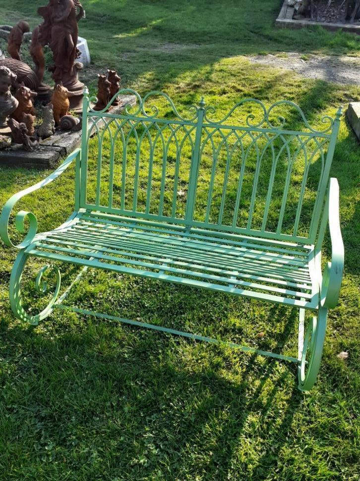 Groene smeedijzeren tuinbank (schommelstoel), Tuin en Terras, Tuinbanken, Nieuw, Metaal, Ophalen