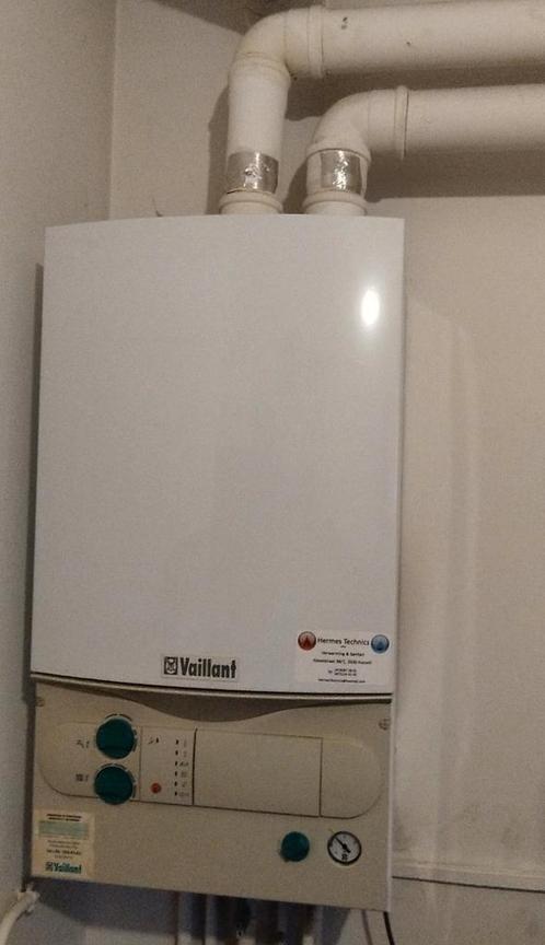 Vaillant gaswandketel : TURBOmax Pro VUWBE242/2-3+onderdelen, Doe-het-zelf en Bouw, Verwarming en Radiatoren, Gebruikt, Ophalen of Verzenden