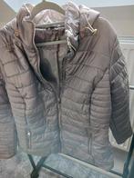 Beige jas net als nieuw te koop.M 44, Kleding | Dames, Jassen | Winter, Ophalen, Zo goed als nieuw, Beige