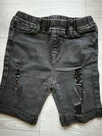 Short, Kinderen en Baby's, Kinderkleding | Maat 122, Overige typen, Shein, Ophalen of Verzenden, Zo goed als nieuw