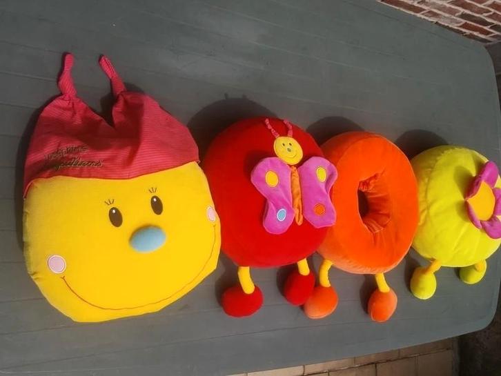 La farandole de coussins Joséphine, Enfants & Bébés, Jouets | Peluches, Utilisé, Autres types, Enlèvement ou Envoi