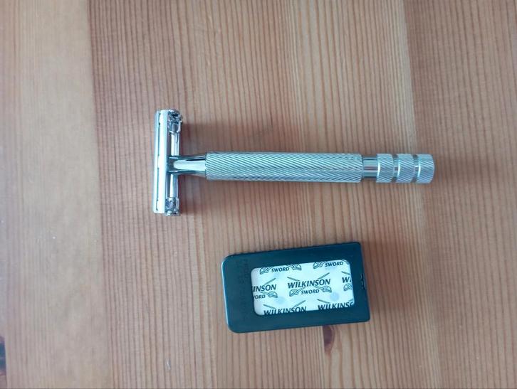 Wilkinson Sword traditioneel scheermes (double edge), Diversen, Overige Diversen, Zo goed als nieuw, Ophalen of Verzenden