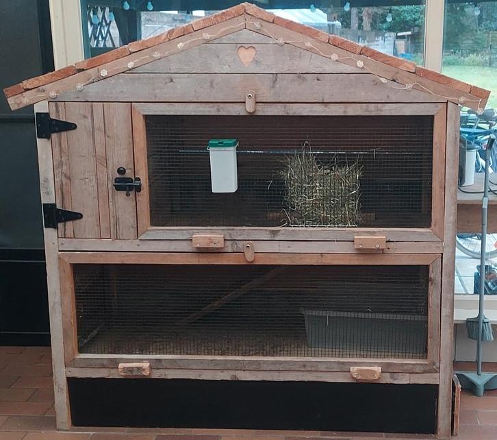 groot konijnenhok, Dieren en Toebehoren, Knaagdieren en Konijnen | Hokken en Kooien, Gebruikt, Hok, 90 cm of meer, 110 cm of meer